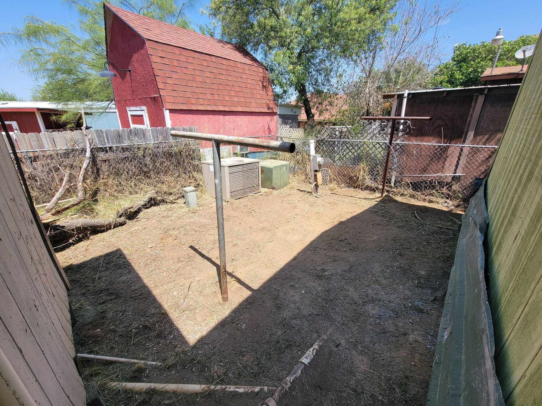 AFTER – lawn and landscape yard cleanup